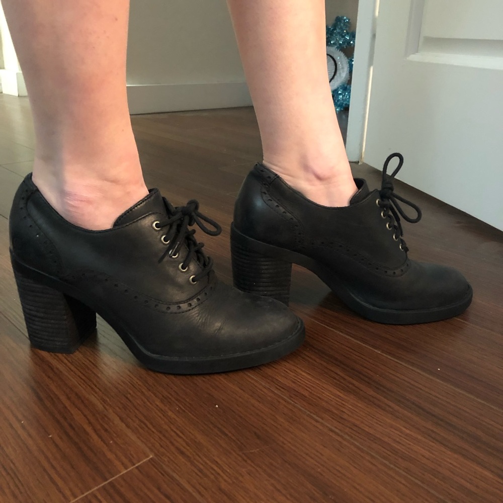 Genuine leather Maryjane black booties